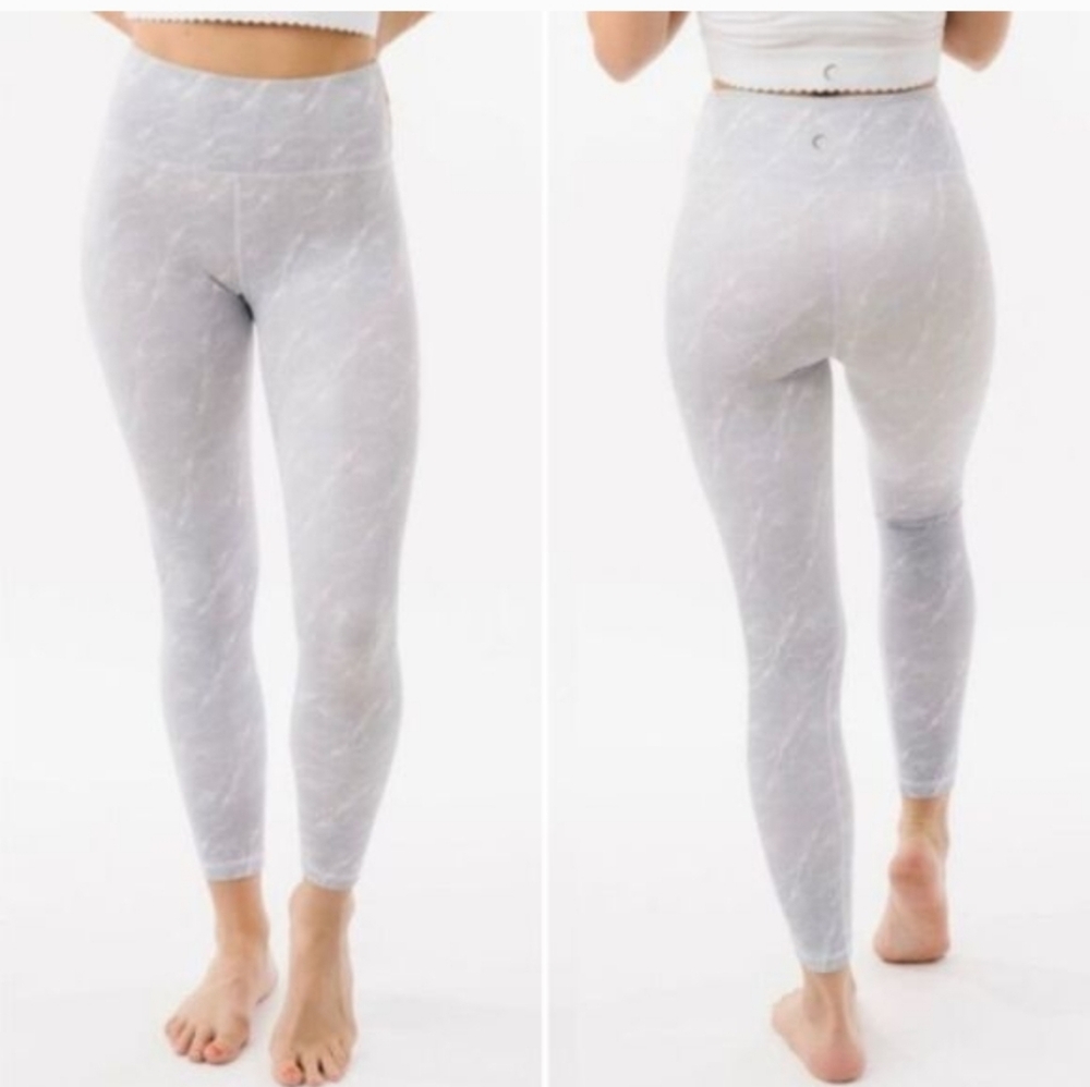 ZYIA Gray Marbled Leggings